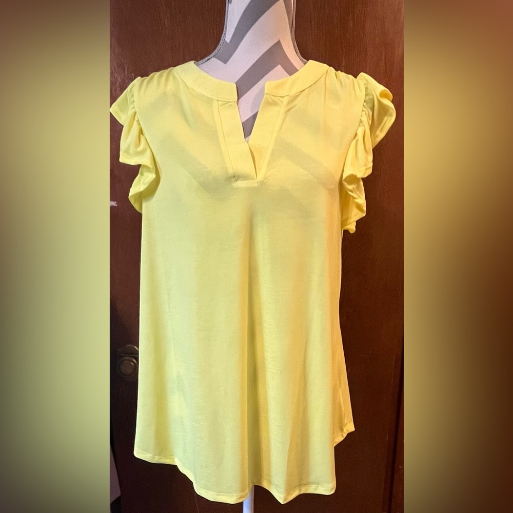 NWT Dear Scarlett Neon Yellow Ruffle Sleeve Lizzy Top